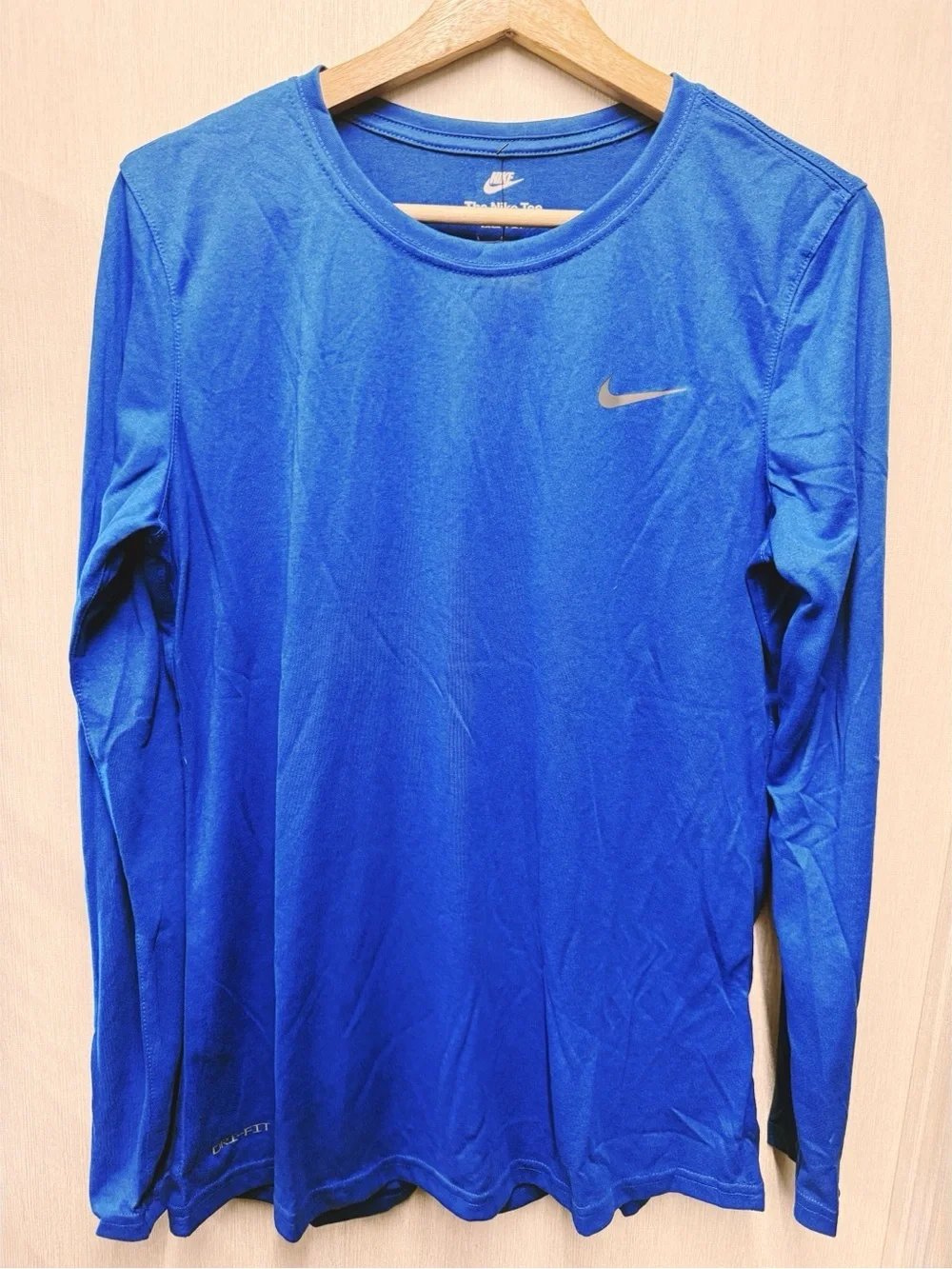 NWT Nike Dri-FIT Long Sleeve Training Top in Blue, Size Large